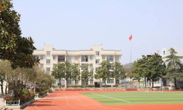 两道桥中学阅读区
