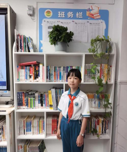 东胜区第八小学阅读区