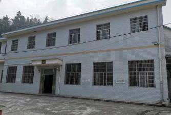 清浪乡九年一贯制学校中学部阅读区