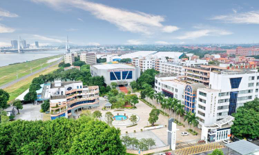 佛山市禅城区南庄镇第三中学阅读区