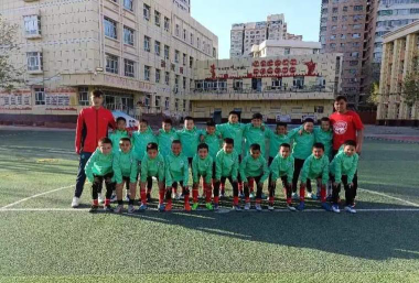 乌拉特前旗第五小学阅读区
