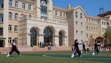 大连市甘井子实验小学阅读区