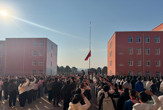 抚顺县救兵乡山龙小学阅读区
