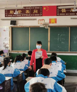 化溪中学阅读区
