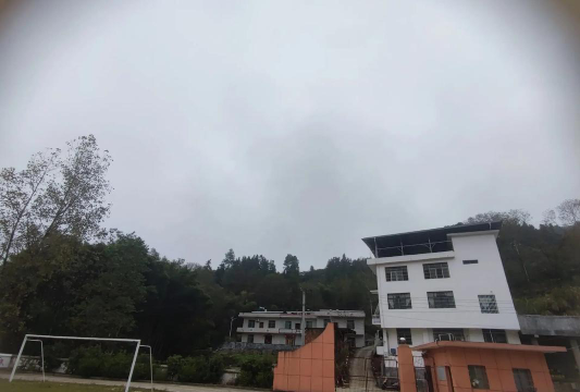 大熊山中学阅读区