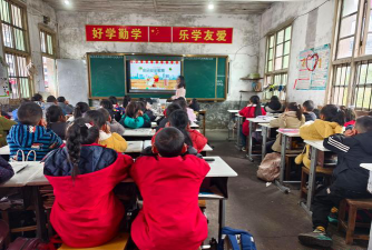 小沙江镇中心小学阅读区