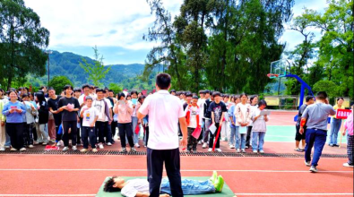 丹青中学阅读区