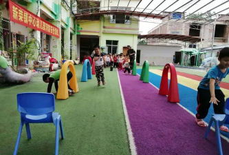 北流市新荣镇大同幼儿园阅读区