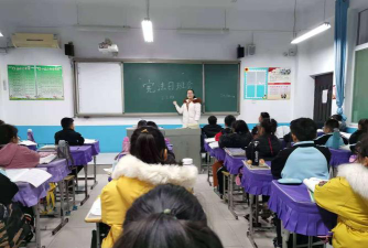 邯郸经济开发区西尚璧学校阅读区