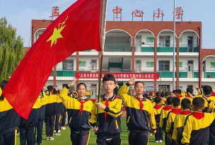 复兴区孟仵小学阅读区