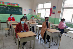 北乡义乡北乡义完小阅读区