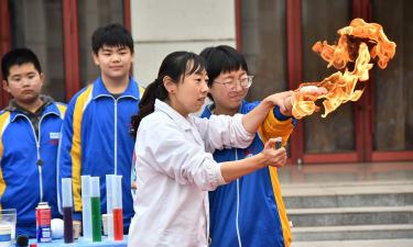河北邯郸永年名关镇北西街学校阅读区