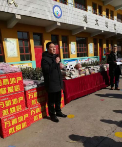 武安市管陶乡管陶中心校阅读区