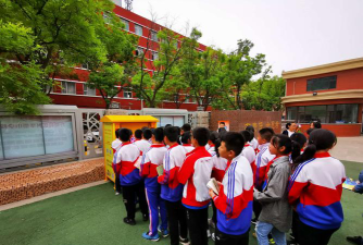 太原市万柏林区兴华街小学校阅读区