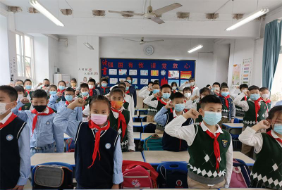 星源小学阅读区
