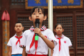平定县实验小学校阅读区