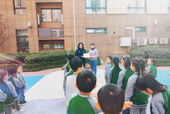 长江东路幼儿园阅读区