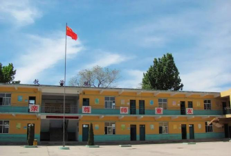 山阴县岱岳镇第六小学校阅读区