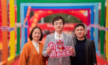 湘潭市湘潭县凤凰中学阅读区