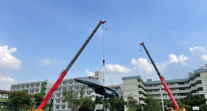 佛山市顺德区北滘莘村中学阅读区