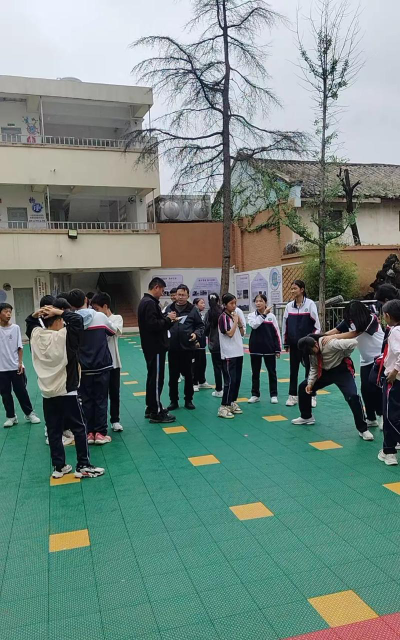宜昌市夷陵区龙泉镇龙泉初级中学阅读区