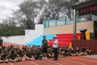 北京市房山区坨里中学（北京教育学院房山实验学校初中部）阅读区