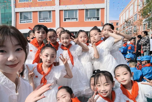 上馆镇西关小学阅读区