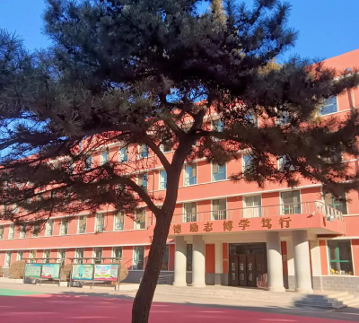 岢岚县西街小学阅读区