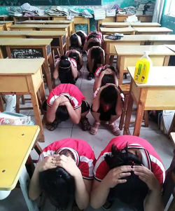 旺村镇四岳中心小学阅读区