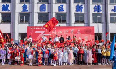 侯马市新港小学阅读区