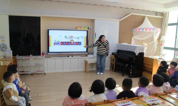 小曹娥镇北小学附属幼儿园阅读区