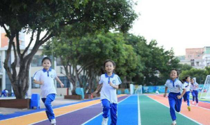 葵涌溪涌小学阅读区