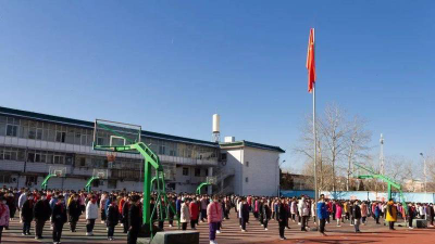 北京市平谷区第一小学阅读区