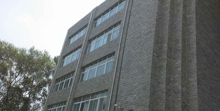 沈阳师范大学附属艺术学校阅读区