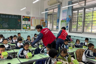 佛山市顺德区培教小学阅读区