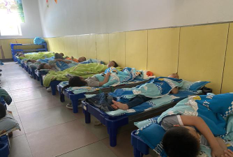 凌海市新星幼儿园阅读区