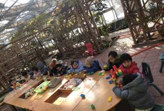 长春第二机床厂小艺术家幼儿园阅读区