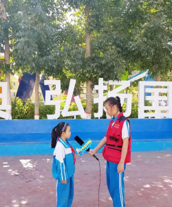 104团中心小学阅读区