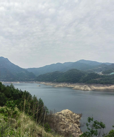 临汾市乡贤街办事处神童幼儿园阅读区