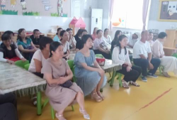 北华幼儿园阅读区