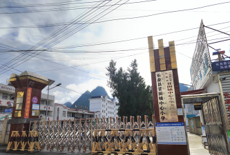 甘田乡中心小学阅读区