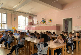 唐山市花苗实验幼儿园阅读区