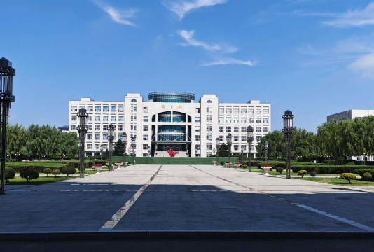 哈尔滨商业大学阅读区