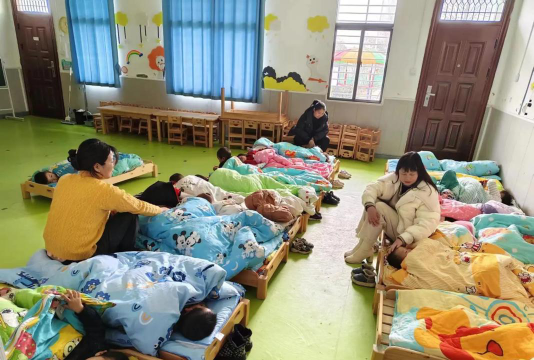 宾阳县黎塘镇珍珍幼儿园阅读区