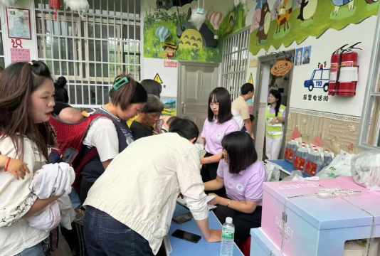 龙江星星幼儿园阅读区