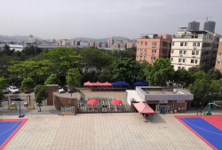 深圳市坪地第二小学(坪地二小)阅读区