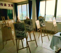 衡阳市杂技艺术学校阅读区
