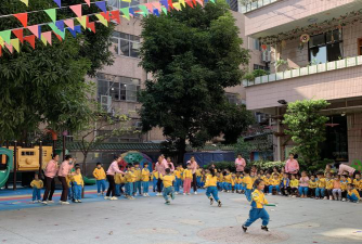 永福县康乐幼儿园阅读区