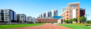 汨罗市成人教育中心阅读区