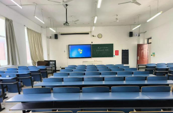 湖北文理学院阅读区